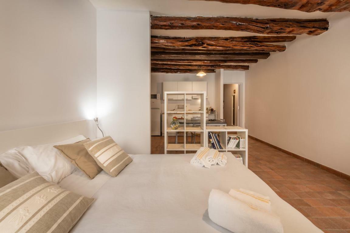 Remy Apartment Кальяри Экстерьер фото