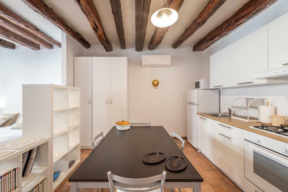 Remy Apartment Кальяри Экстерьер фото