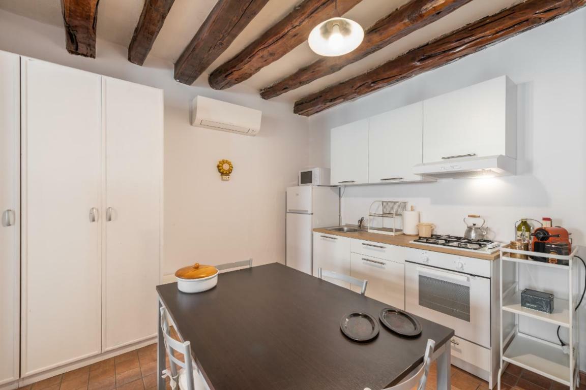 Remy Apartment Кальяри Экстерьер фото