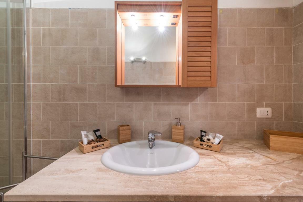 Remy Apartment Кальяри Экстерьер фото